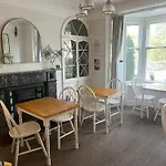 The Dozy Deer (adults Only) Πανσιόν Windermere