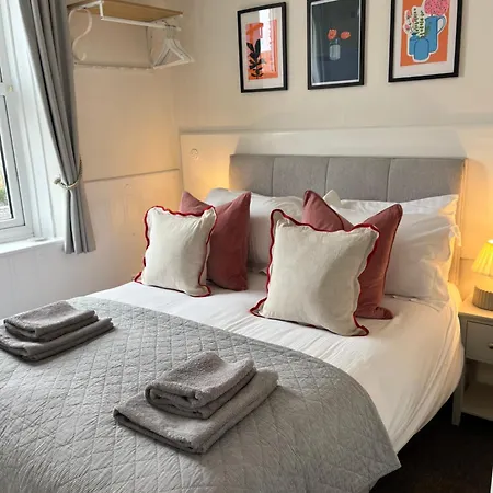 The Dozy Deer (adults Only) 3* 温德米尔